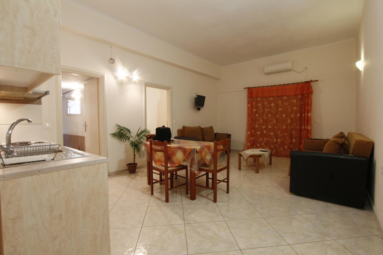 Thea Hotel Paralia Kimis Exterior photo
