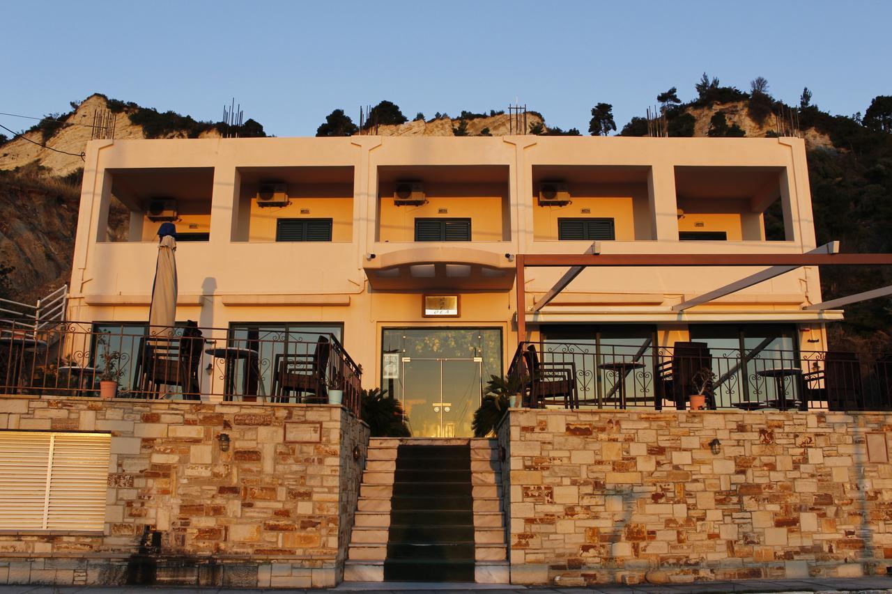 Thea Hotel Paralia Kimis Exterior photo